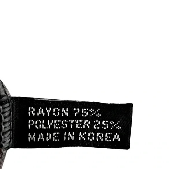 Elegant Burnout Velvet Scarf from Korea LIKE NEW - Picture 6 of 6